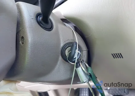 2005 Toyota Corolla Ce from USA, damaged, VIN 1NXBR32E85Z460561